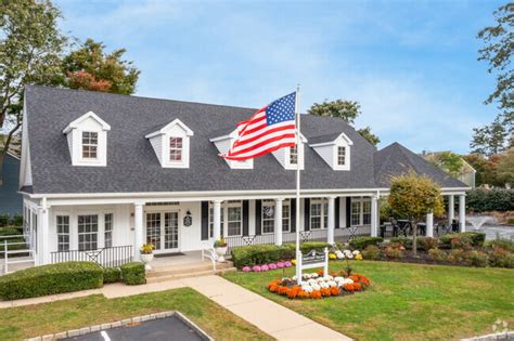 greenview properties islip ny.